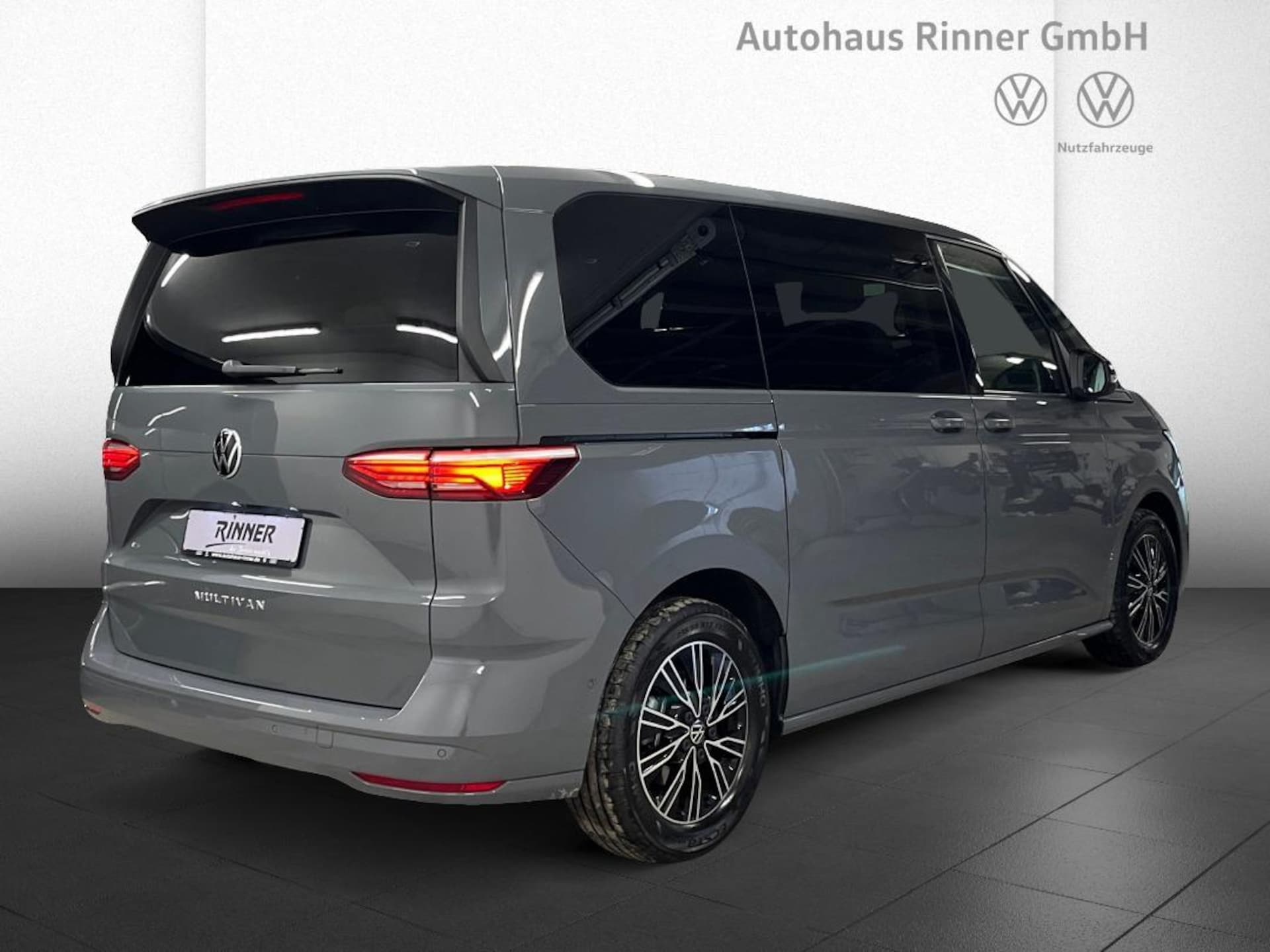 Volkswagen Multivan Basis-Modell