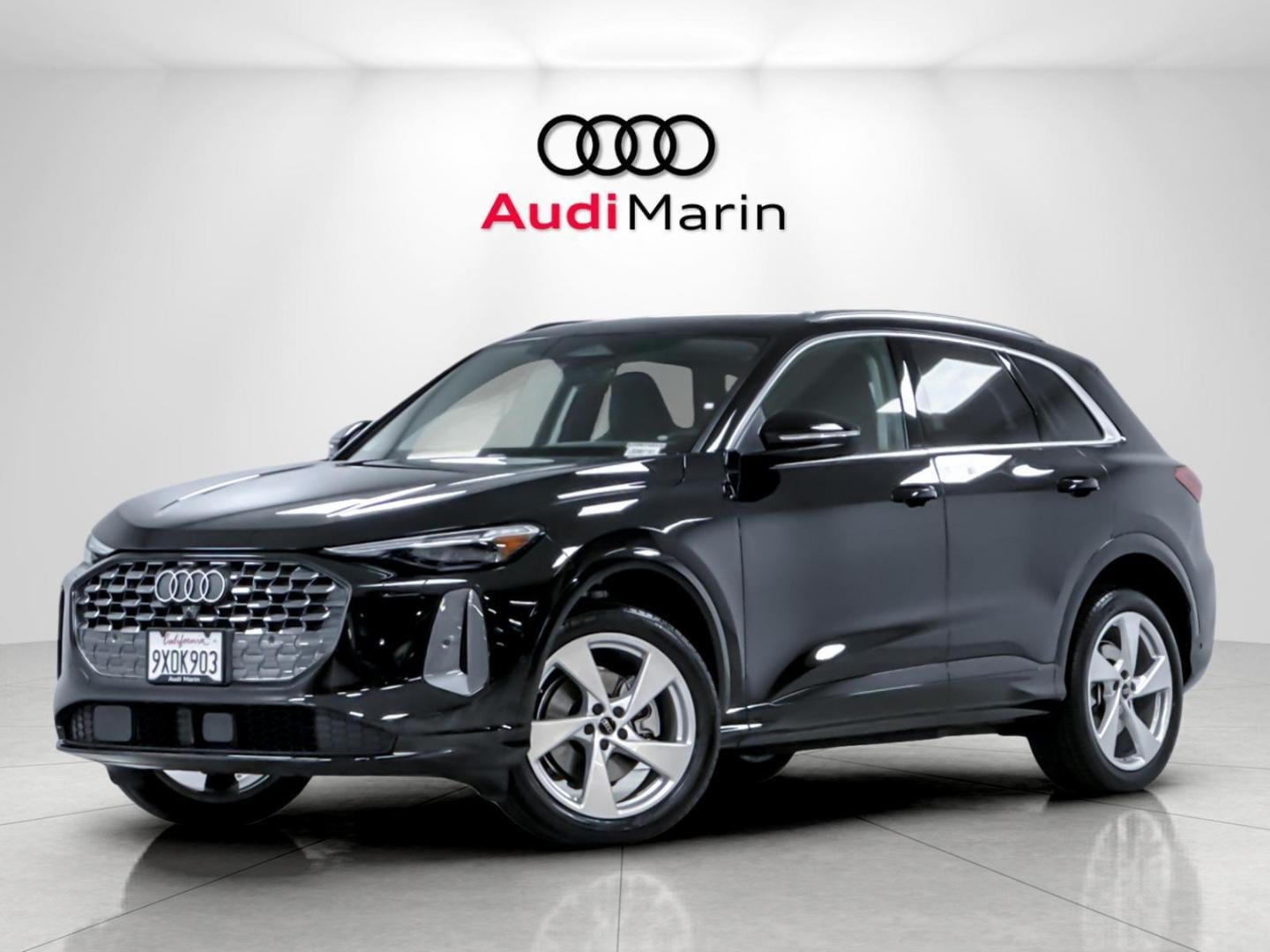 2025 Audi Q5 40 Premium Plus's photo