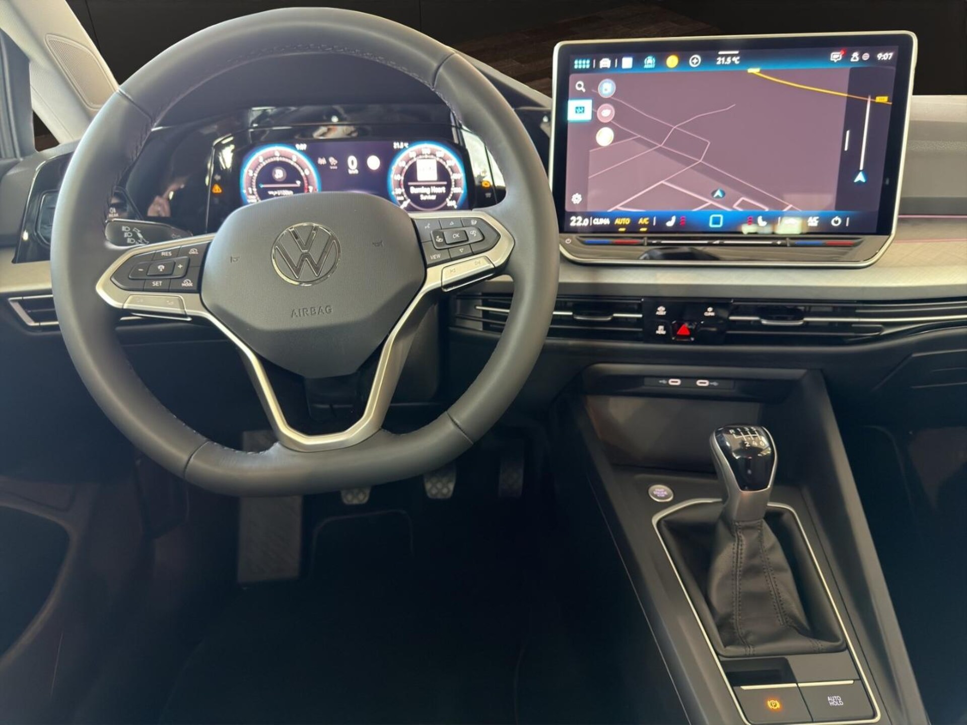 Volkswagen Golf Variant Life