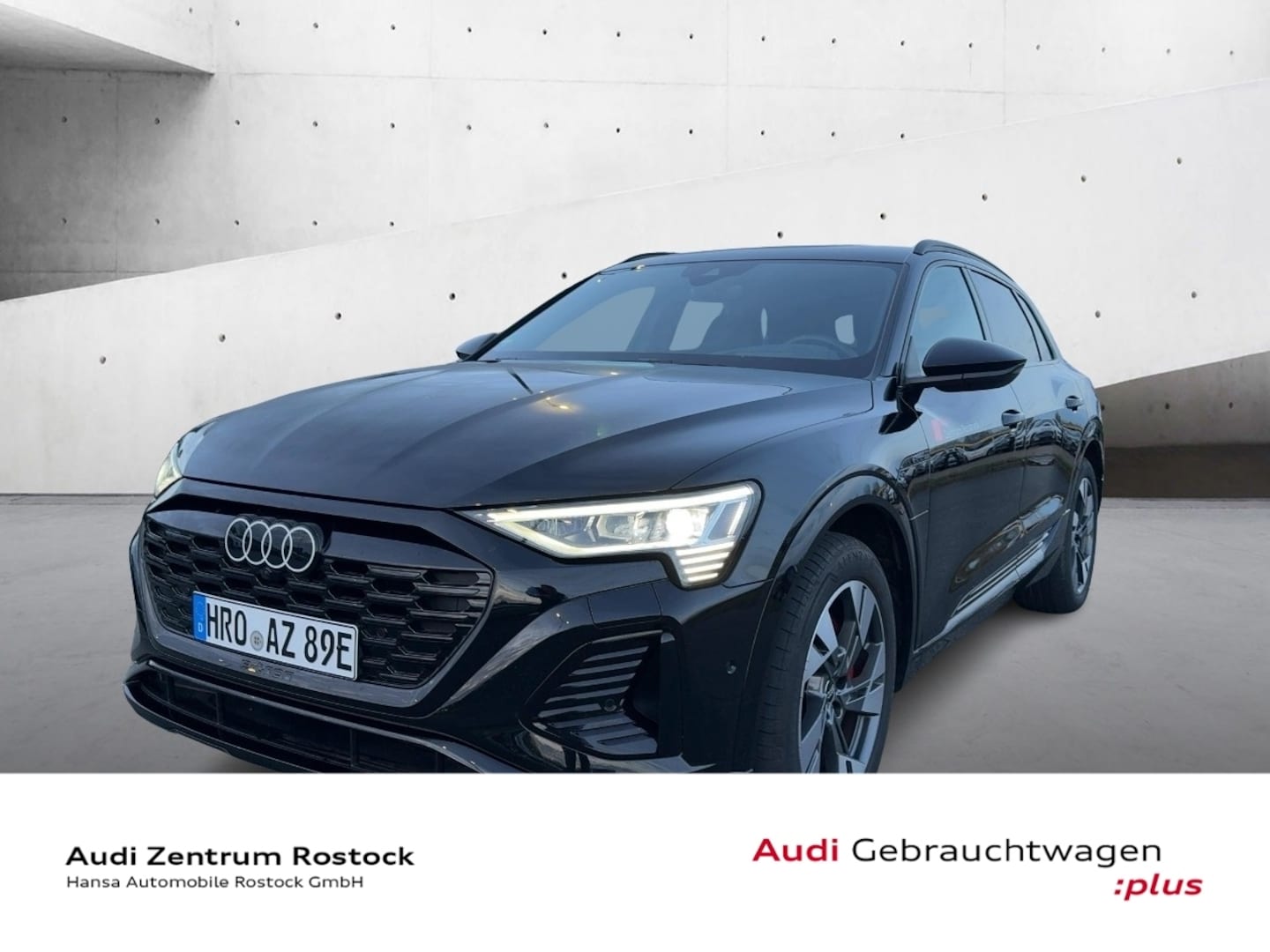 Bild über Audi Q8 e-tron S line 55 e-tron quattro - für weitere Informationen kontaktieren Sie den Audi Partner