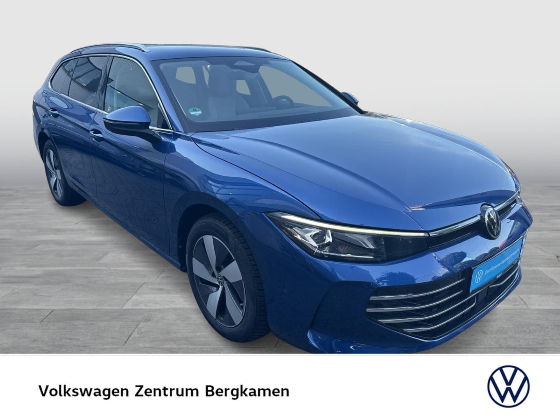 Volkswagen Passat Elegance
