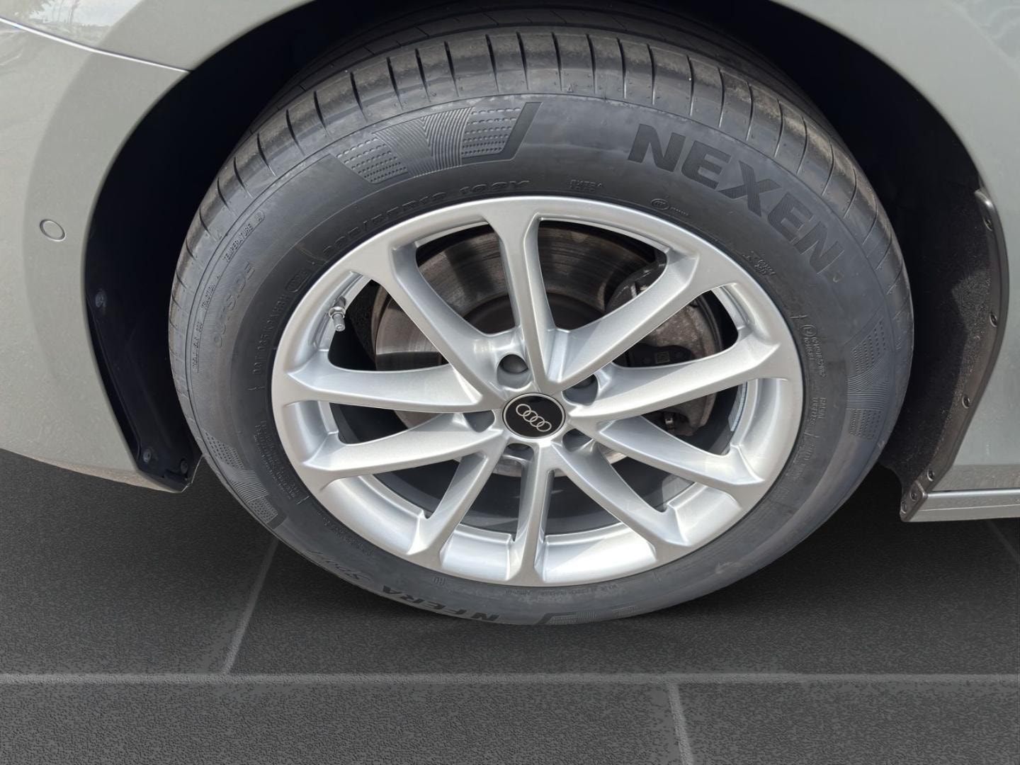 Bild über Audi A6 Avant TFSI 150 kW S tronic - für weitere Informationen kontaktieren Sie den Audi Partner