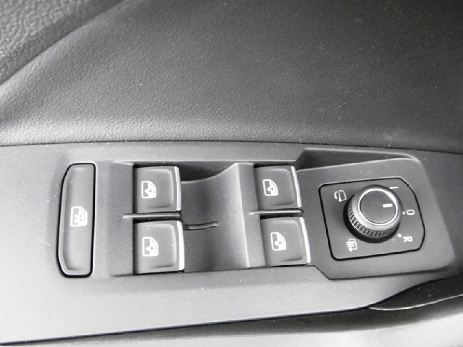 Volkswagen T-Cross – Bild 12