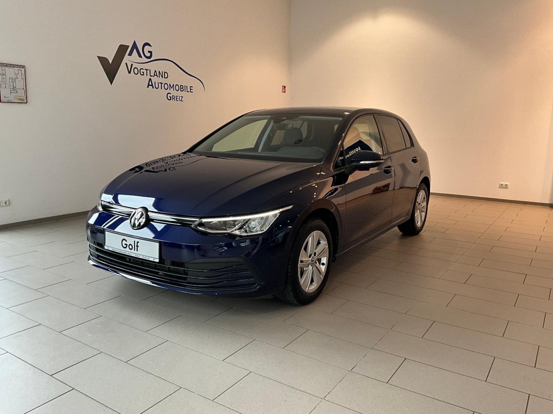 Volkswagen Golf Life