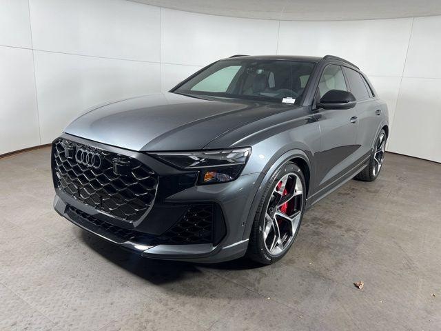 2026 Audi RS Q8 SUV performance