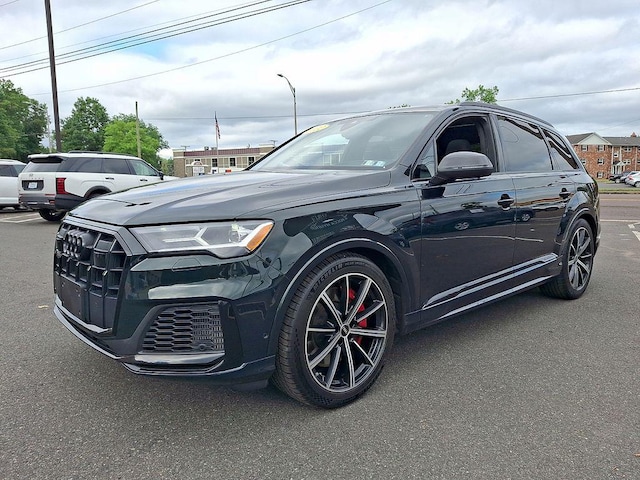 2022 Audi SQ7