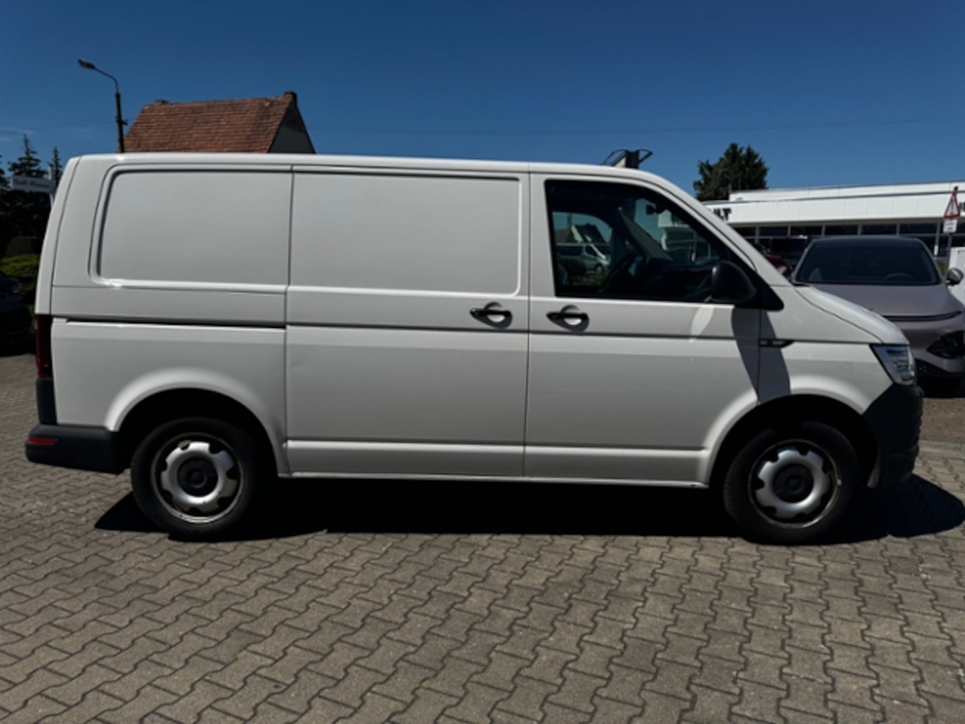 Volkswagen T6 Transporter Kasten kurzer Radstand