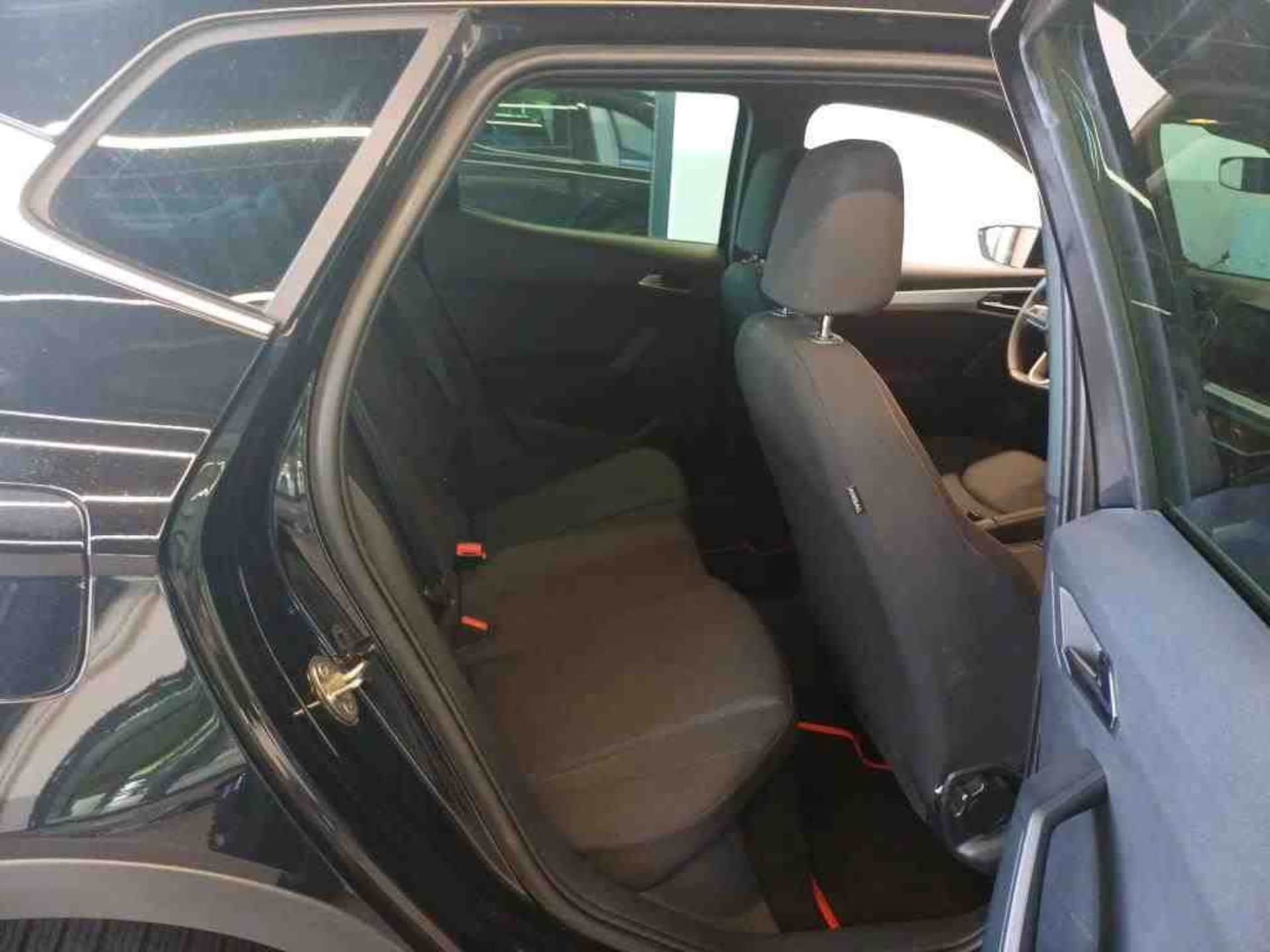 SEAT Arona FR