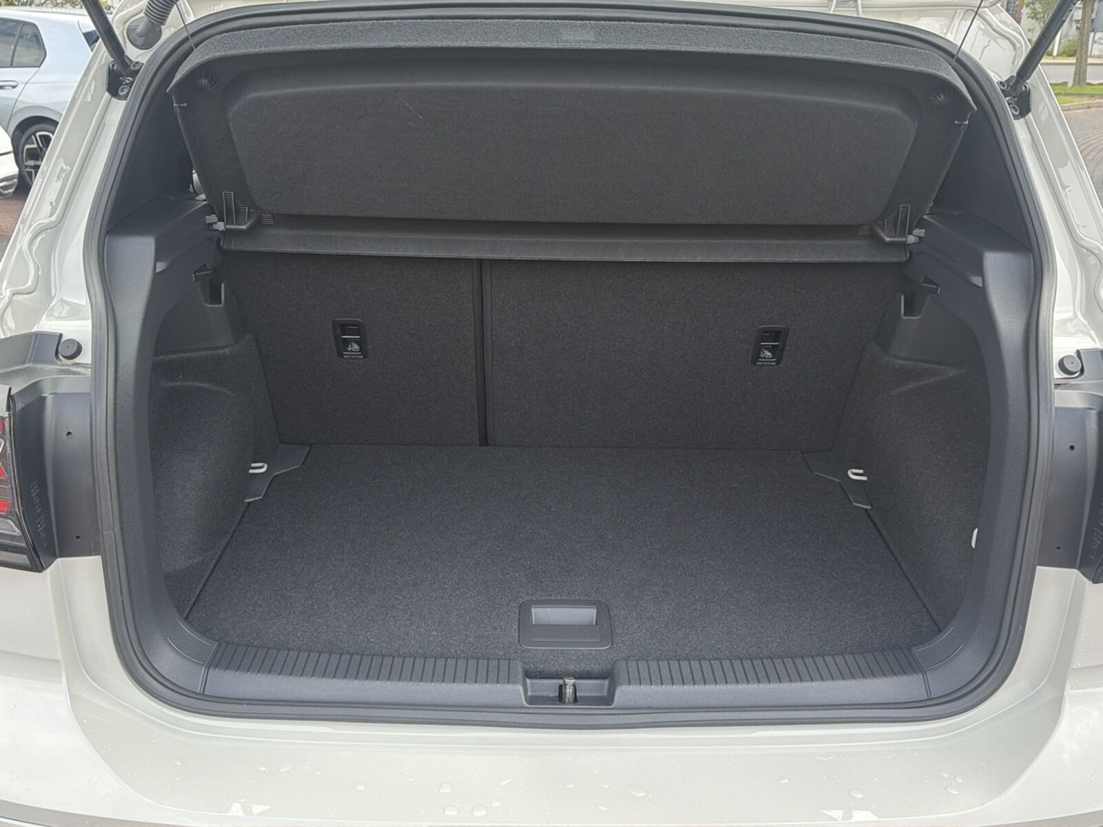 Volkswagen T-Cross – Bild 12