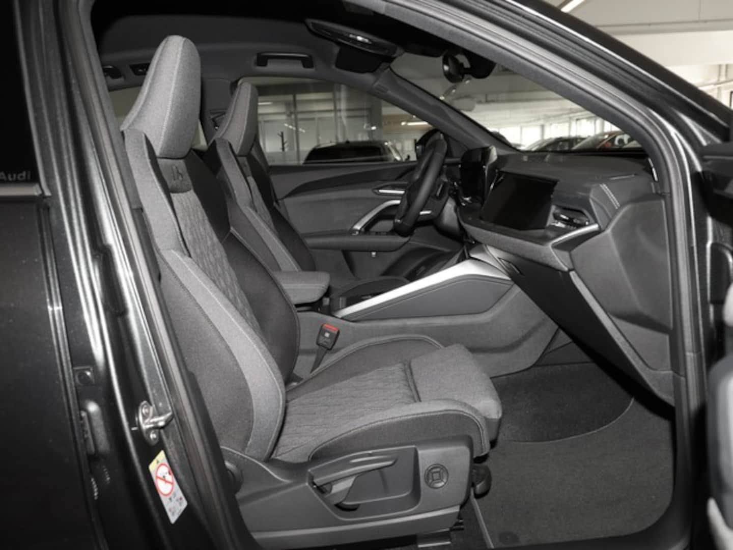 Bild über Audi Q5 Sportback TDI quattro 150 kW S tronic - für weitere Informationen kontaktieren Sie den Audi Partner