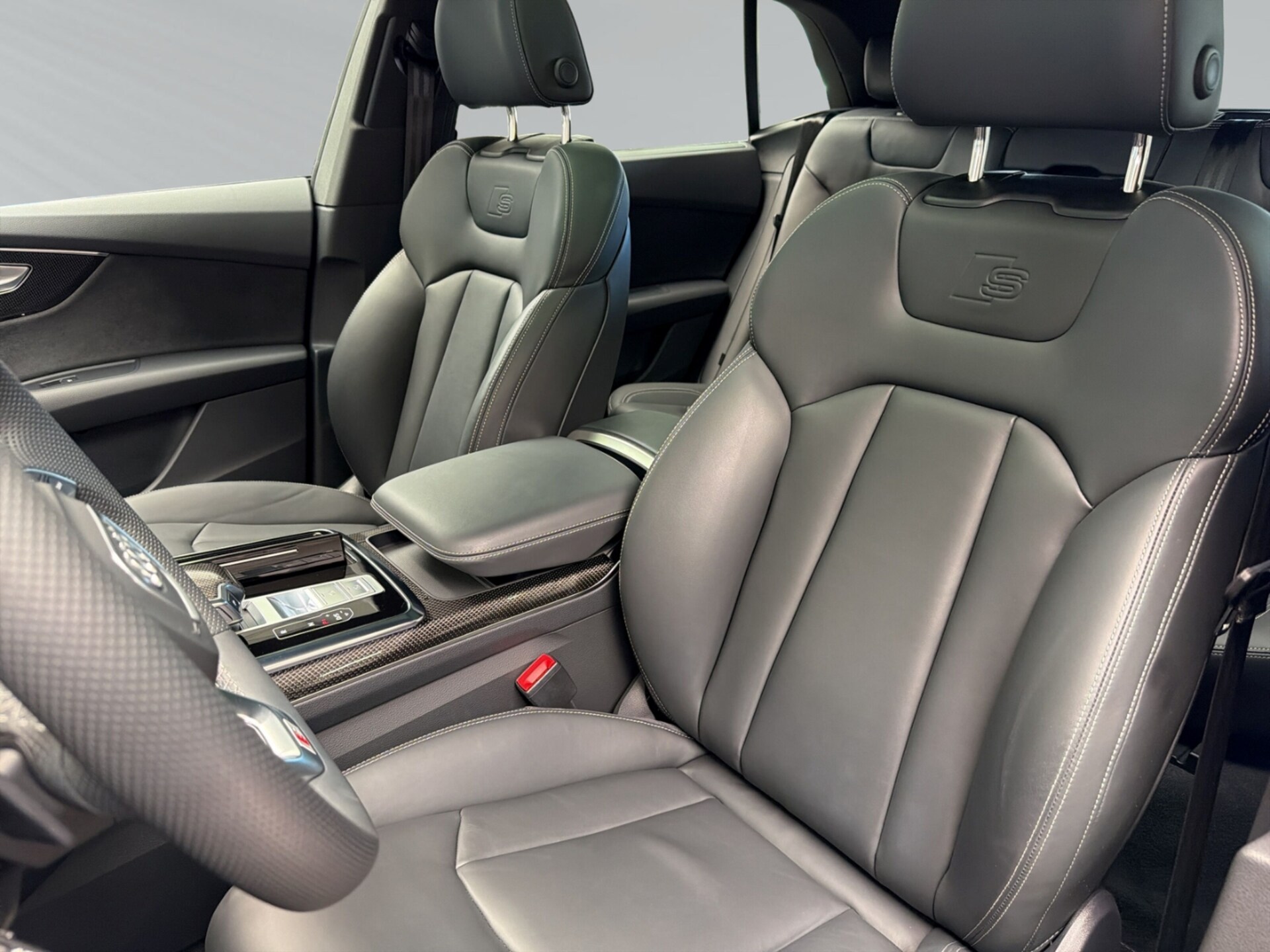 Audi Q8 SUV