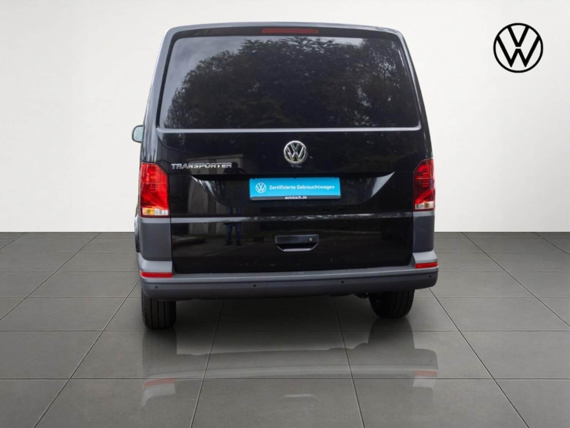 Volkswagen T6.1 Transporter Kasten langer Radstand