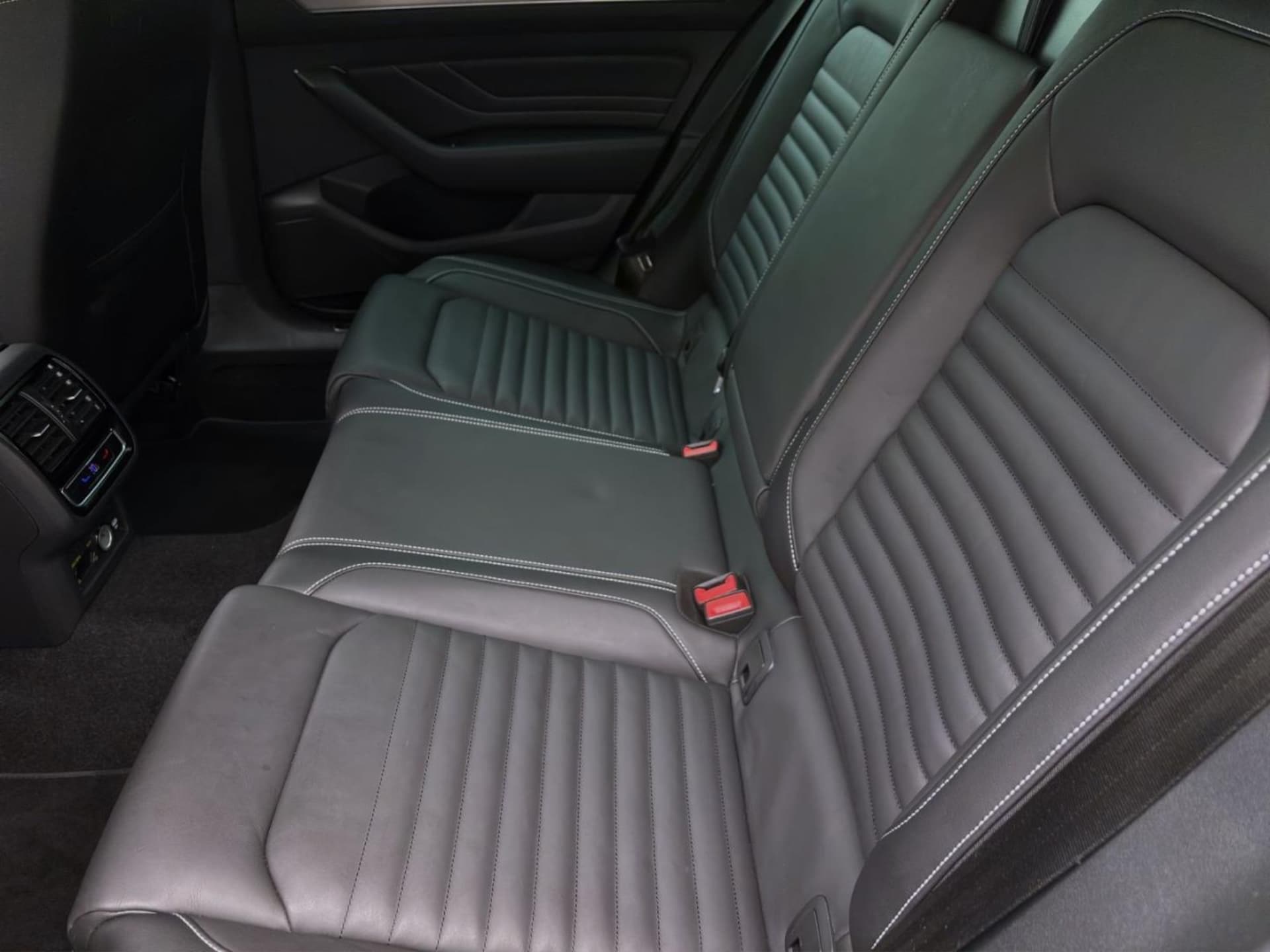 Volkswagen Passat Variant Elegance