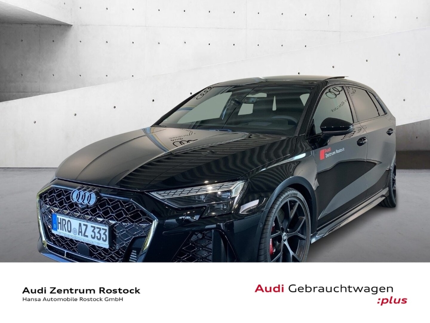 Bild über Audi RS 3 Sportback TFSI quattro 294 kW S tronic - für weitere Informationen kontaktieren Sie den Audi Partner