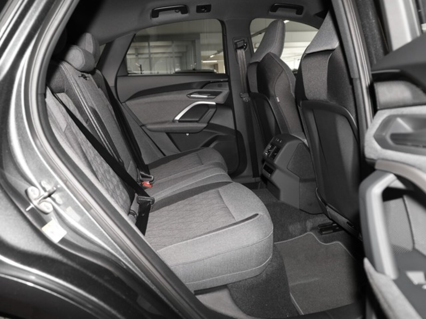 Bild über Audi Q5 Sportback TDI quattro 150 kW S tronic - für weitere Informationen kontaktieren Sie den Audi Partner