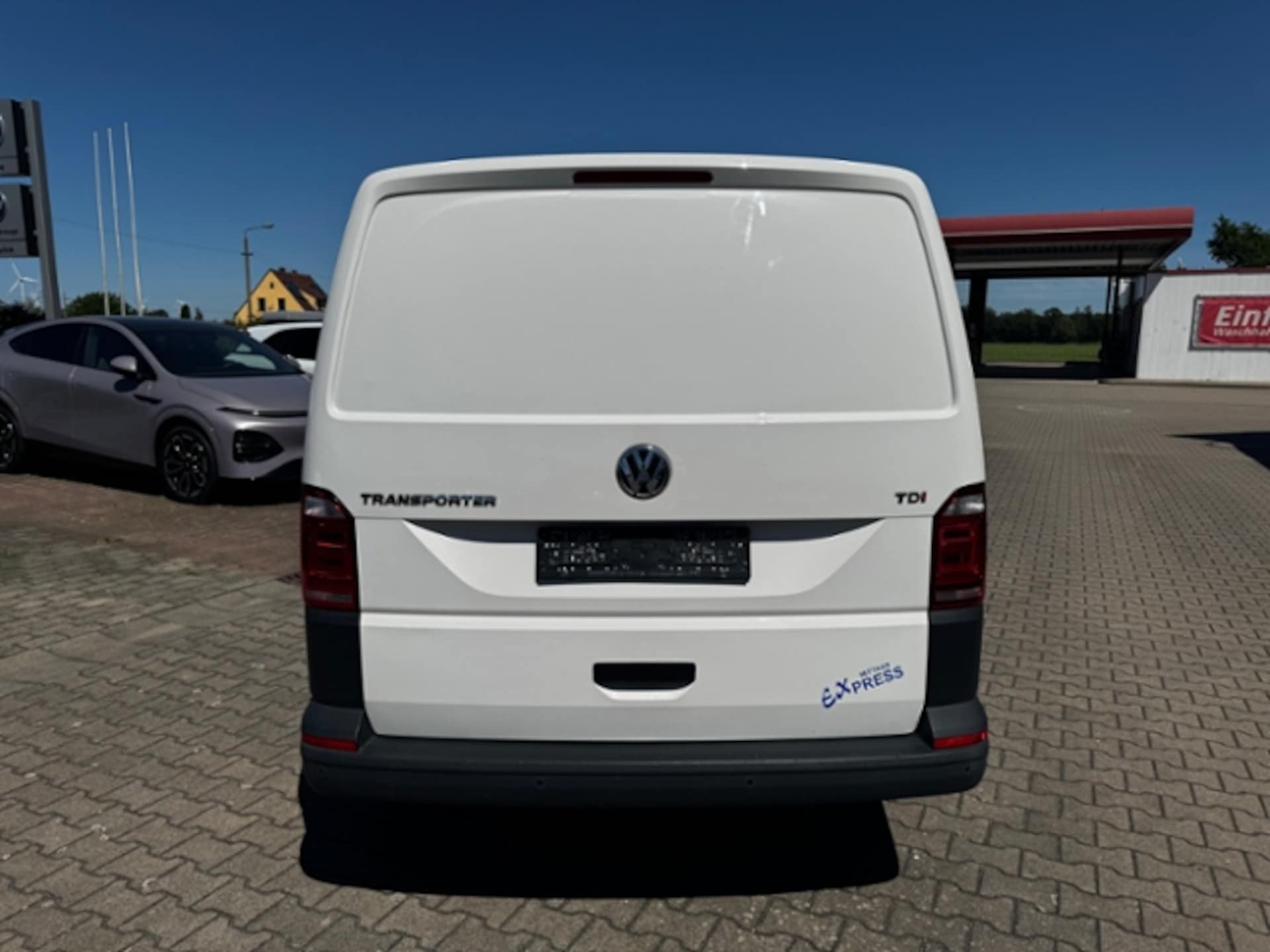 Volkswagen T6 Transporter Kasten kurzer Radstand
