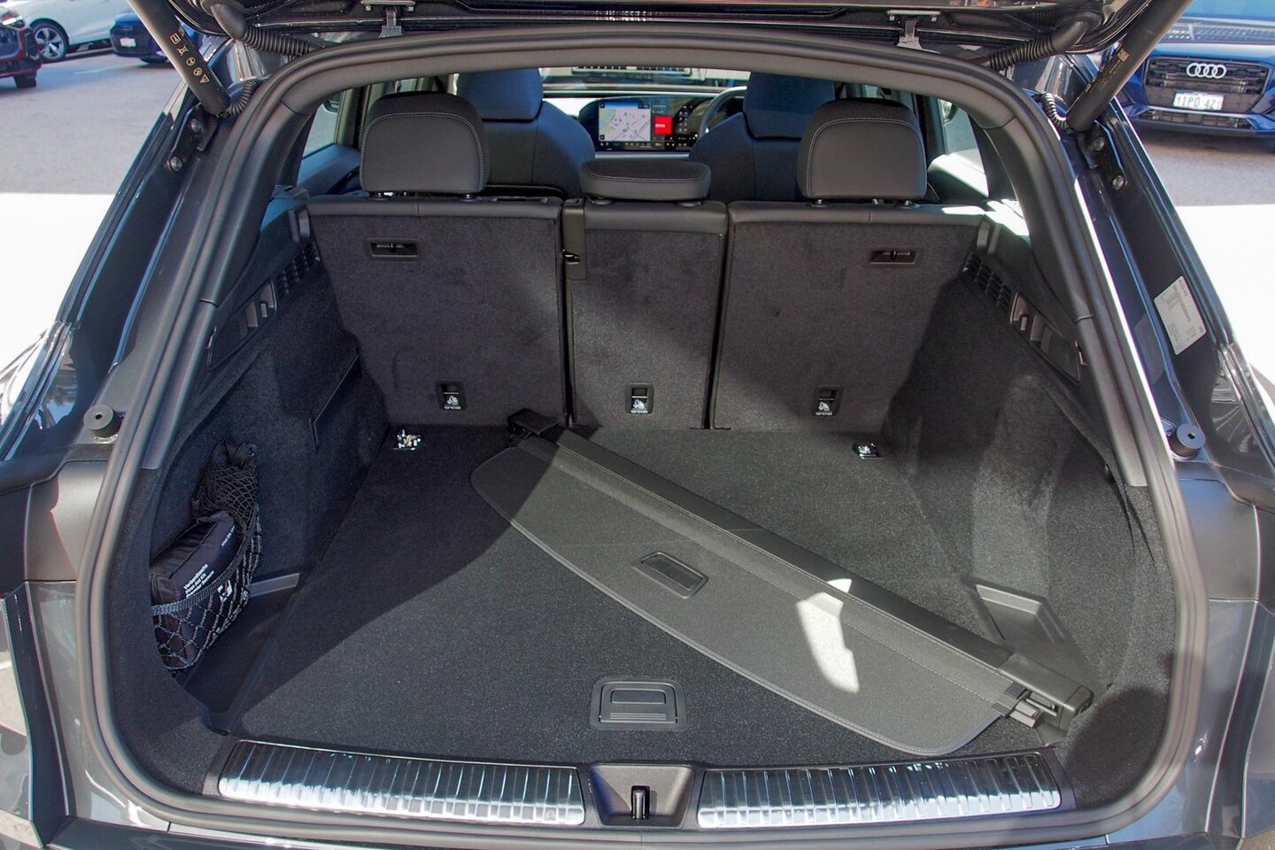 Image about Audi Q5 SUV TDI quattro 150 kW sport