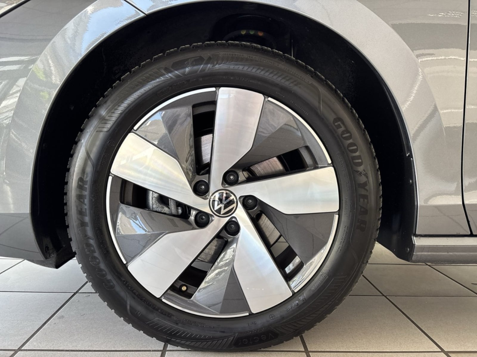 Volkswagen Passat – Bild 7