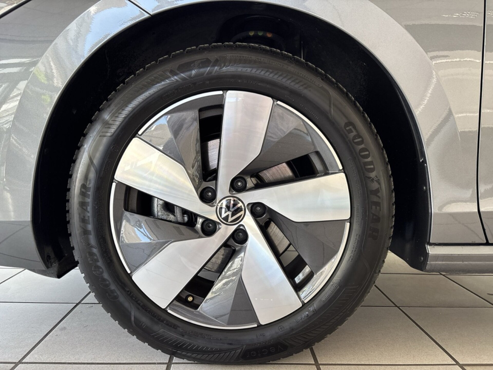 Volkswagen Passat Elegance
