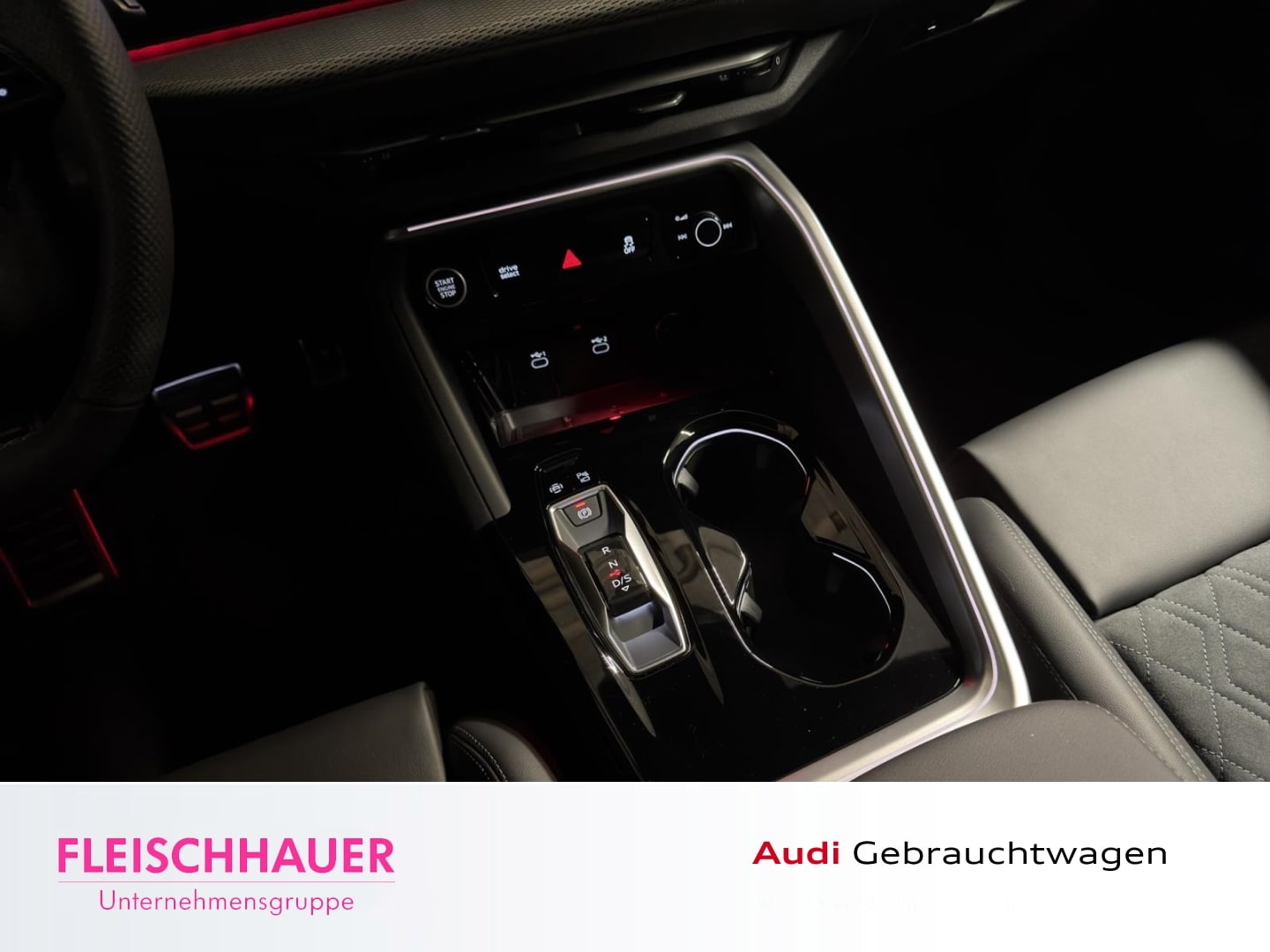 Bild über Audi Q5 SUV TDI quattro 150 kW S tronic - für weitere Informationen kontaktieren Sie den Audi Partner