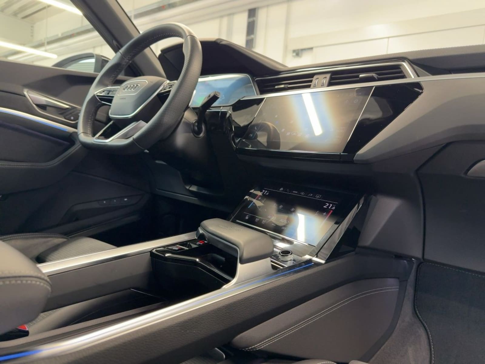 Audi SQ8 e-tron – Bild 13