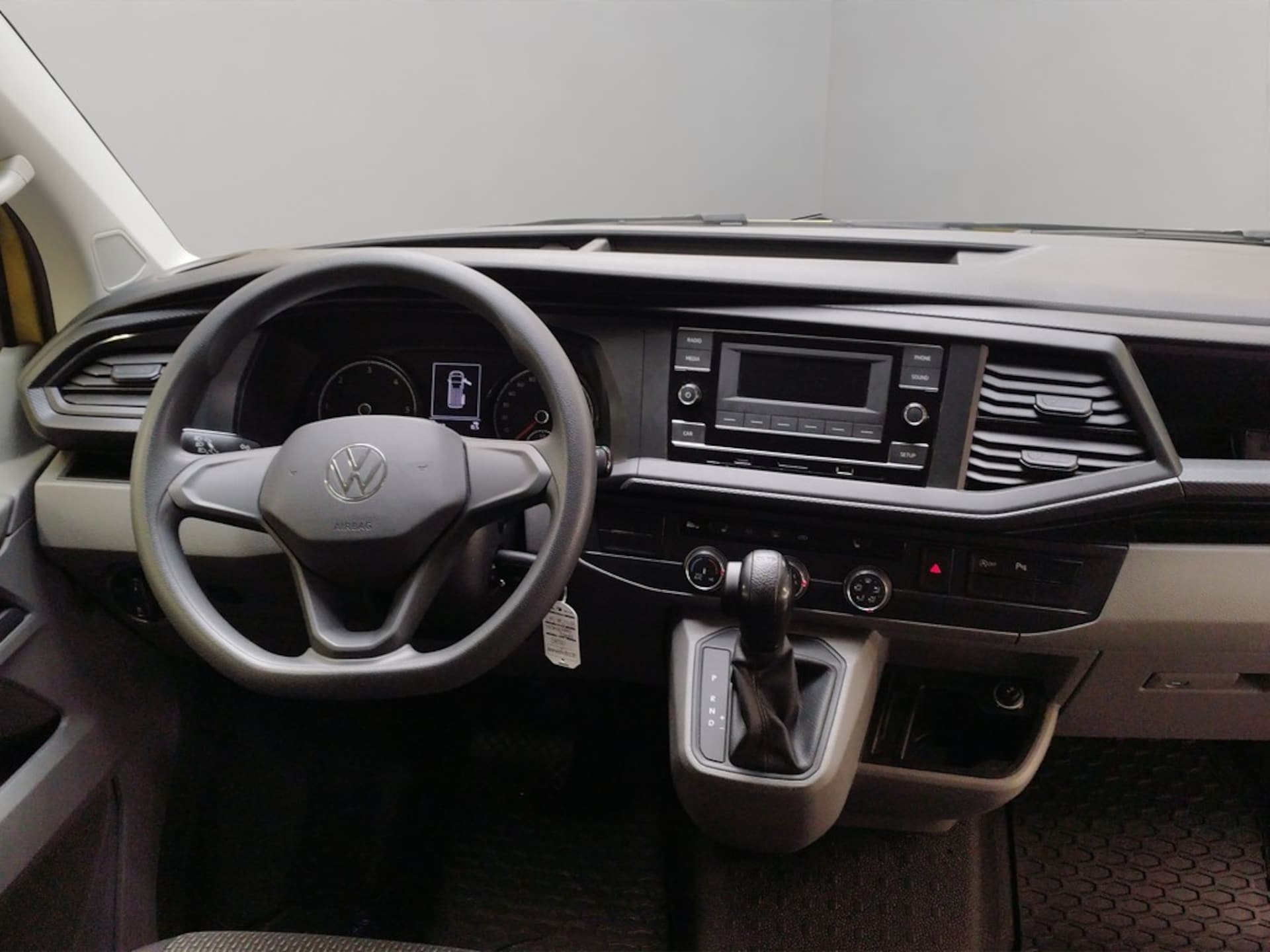 Volkswagen T6.1 Transporter Kombi langer Radstand
