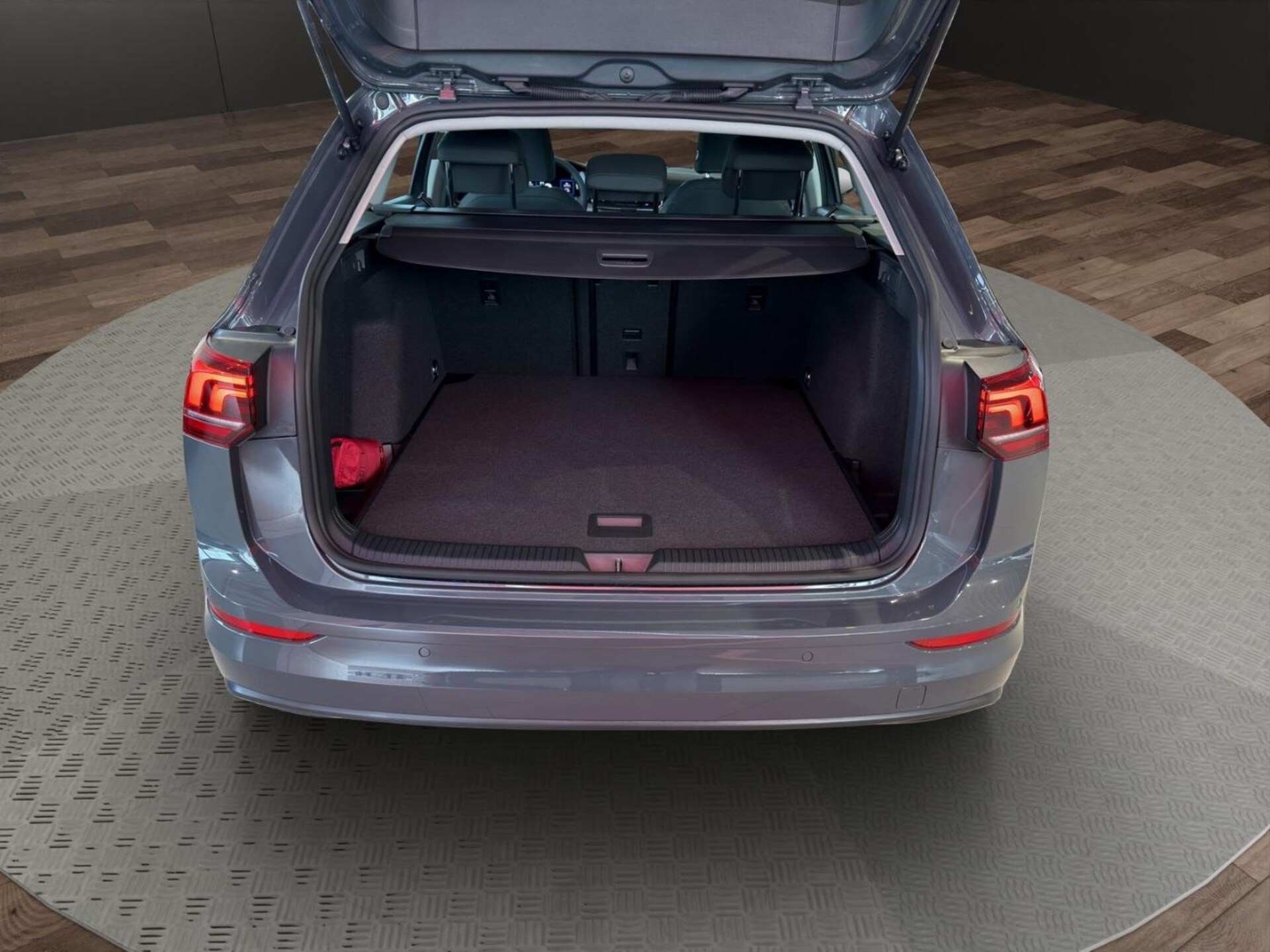 Volkswagen Golf Variant Life