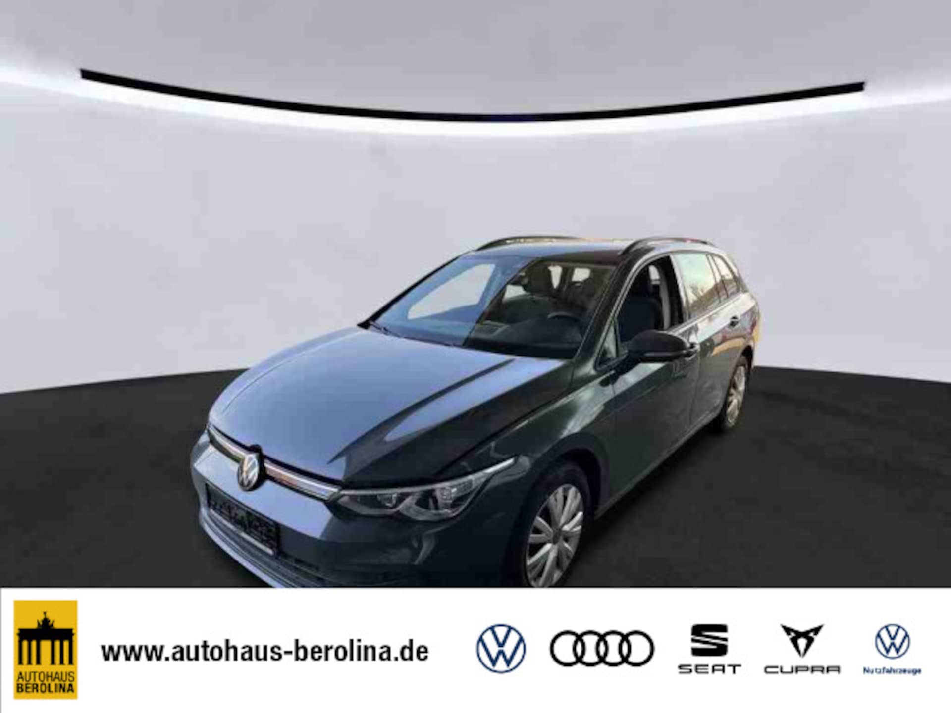 Volkswagen Golf Variant 2024 — Golf VIII Variant 1.5 eTSI Life DSG *ACC*LED+*