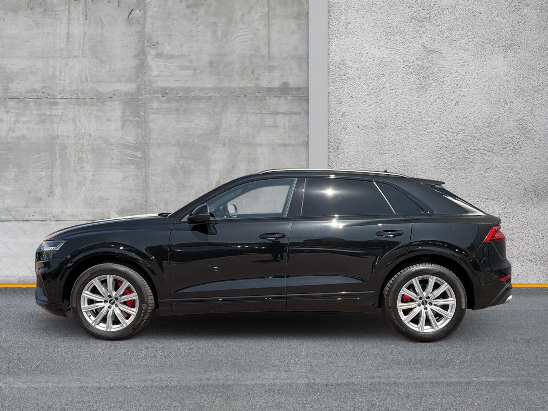 Audi SQ8 SUV