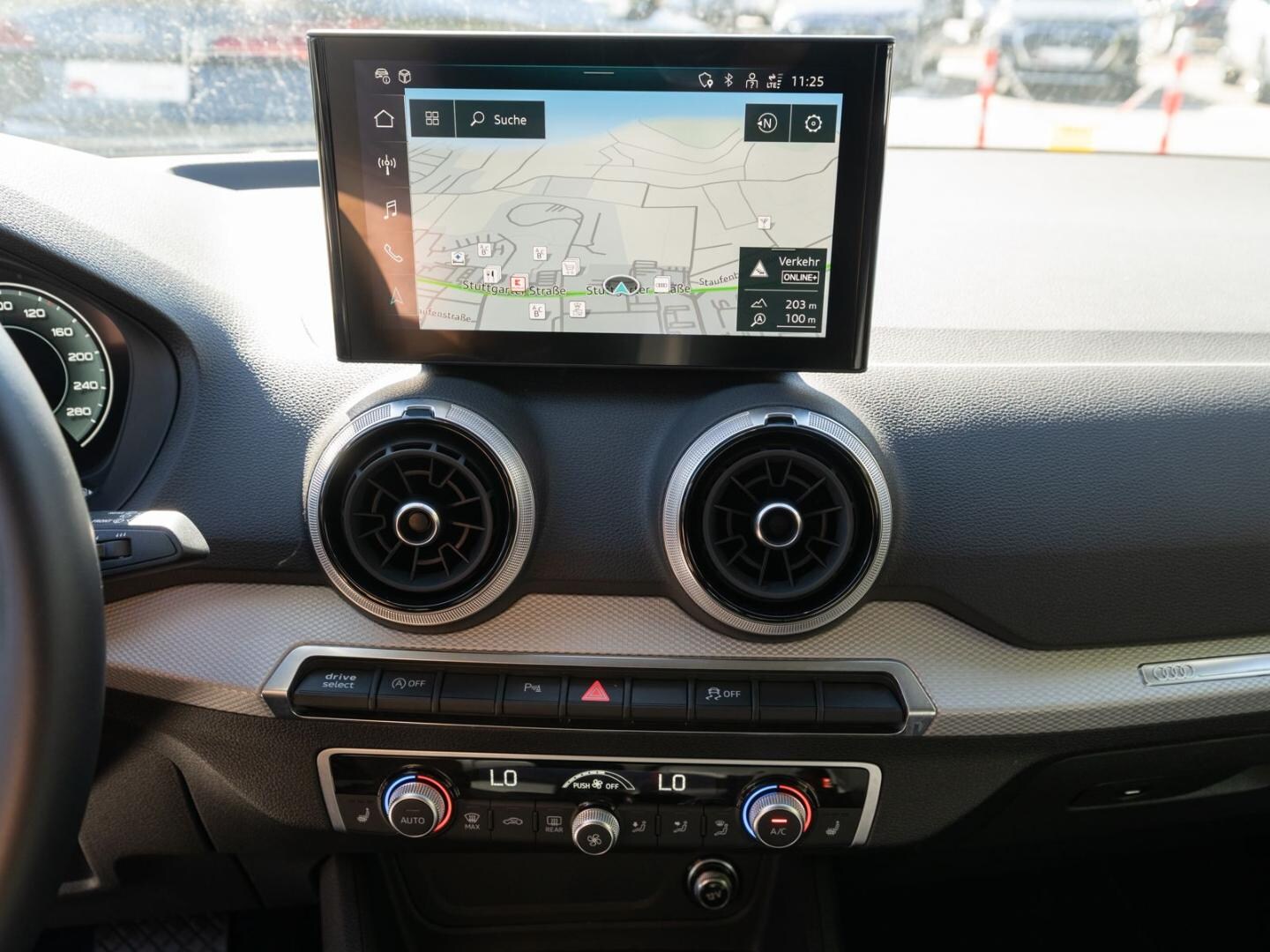Bild über Audi Q2 advanced 35 TFSI S tronic - für weitere Informationen kontaktieren Sie den Audi Partner