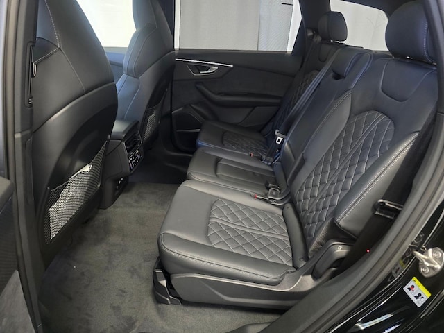 2026 Audi SQ7 Premium Plus - Photo 18