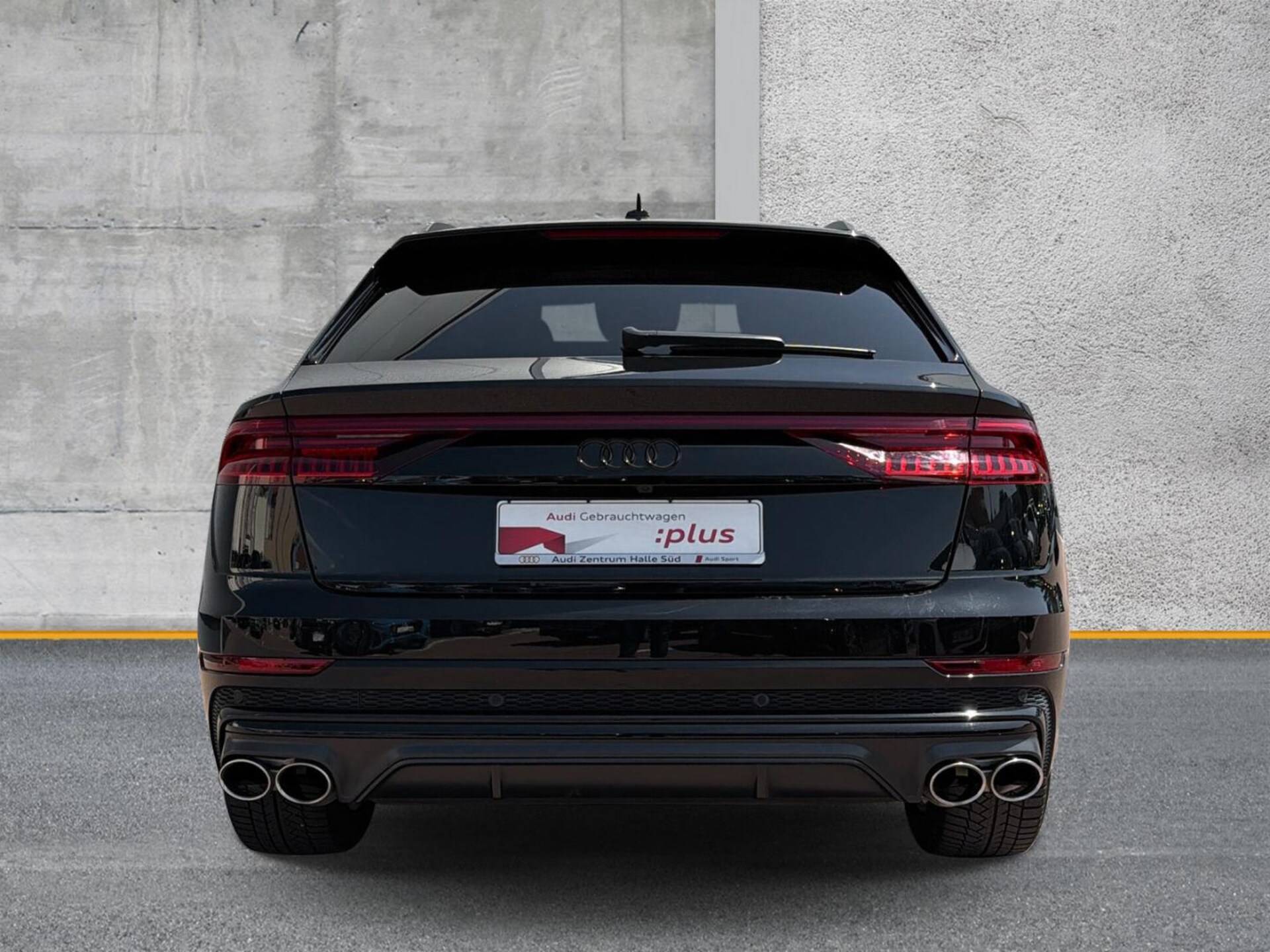 Audi SQ8 SUV