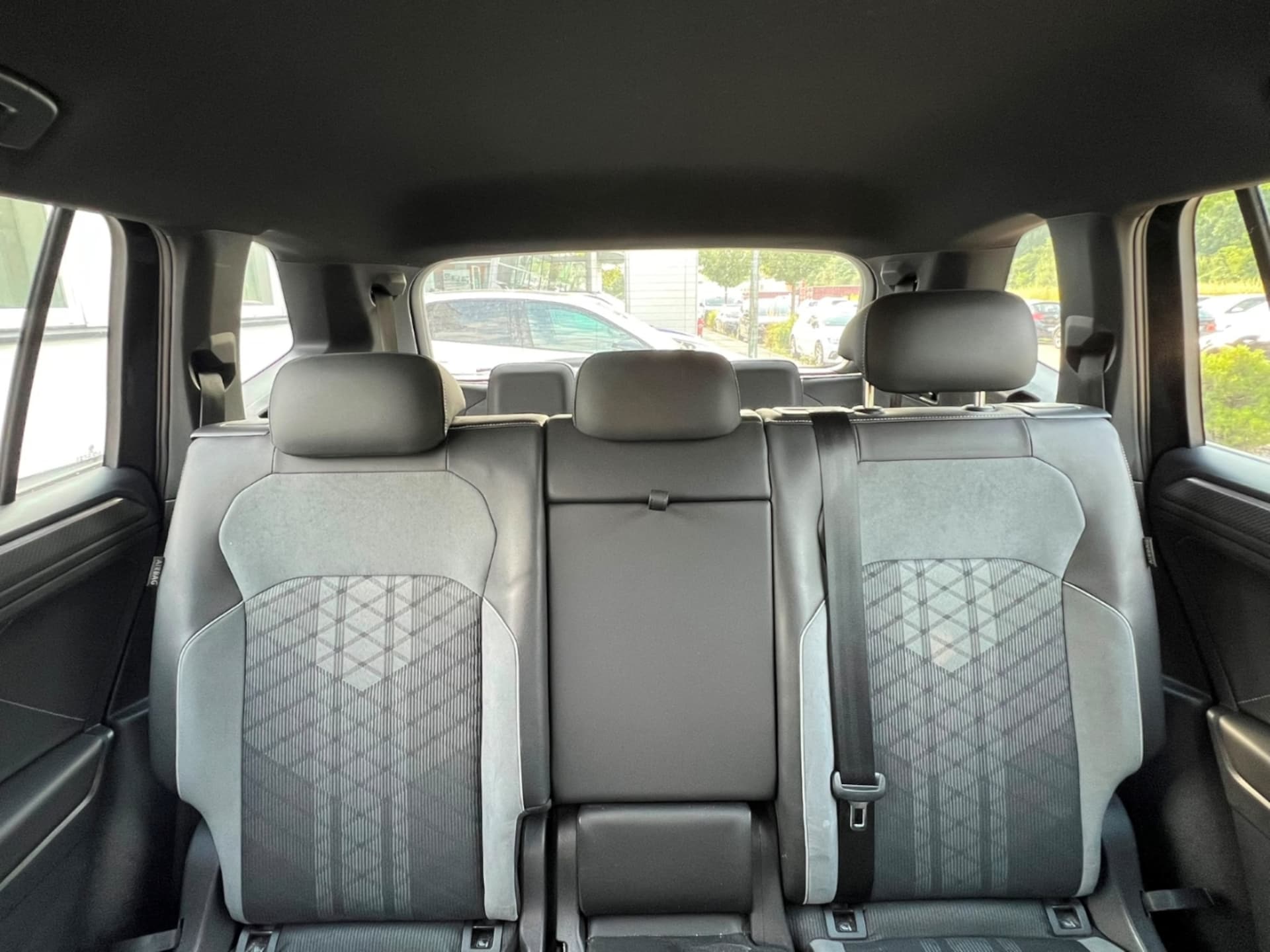 Volkswagen Tiguan Allspace R-Line