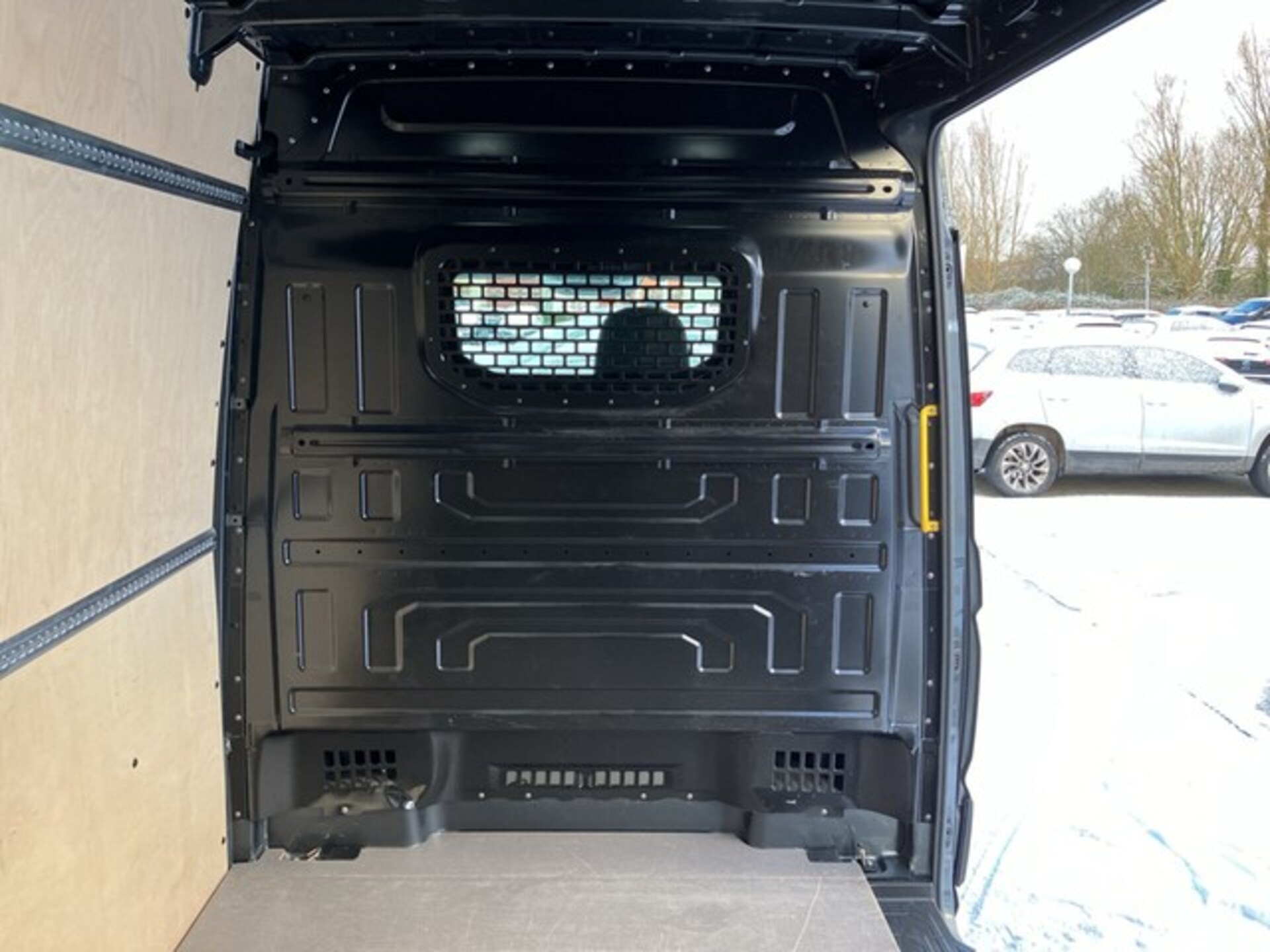 Volkswagen Crafter Kasten mittlerer Radstand