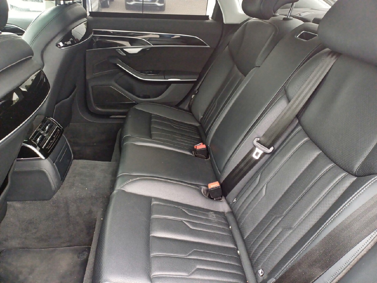 Image about Audi A8 Avus Extended 50 TDI quattro 210 kW (286 ch) tiptronic