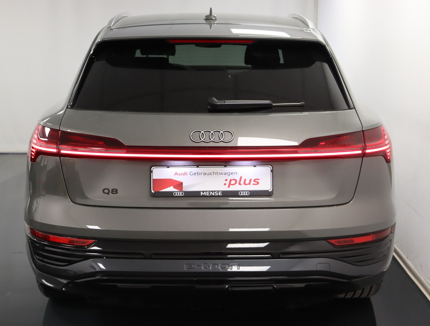 Image about Audi Q8 e-tron advanced 55 e-tron quattro