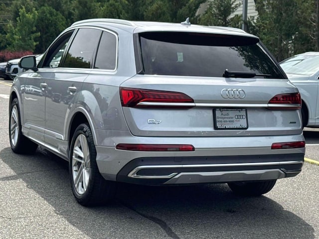 2022 Audi Q7