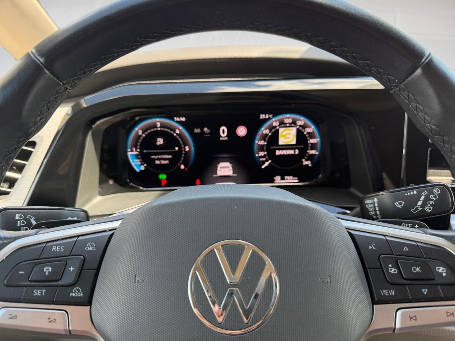 Volkswagen Multivan Life