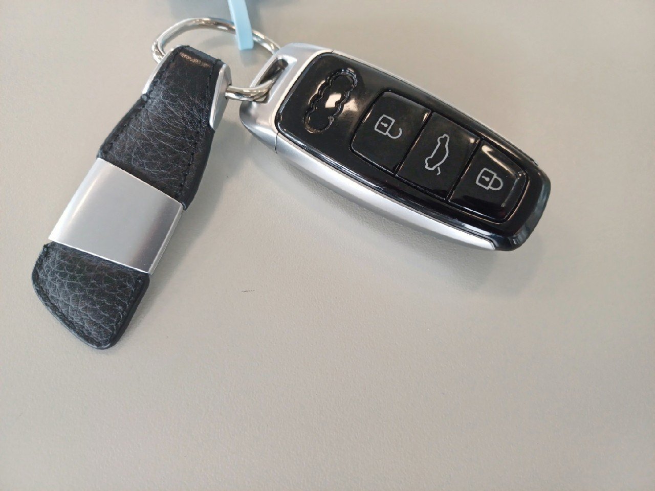 Image about Audi A8 Avus Extended 50 TDI quattro 210 kW (286 ch) tiptronic