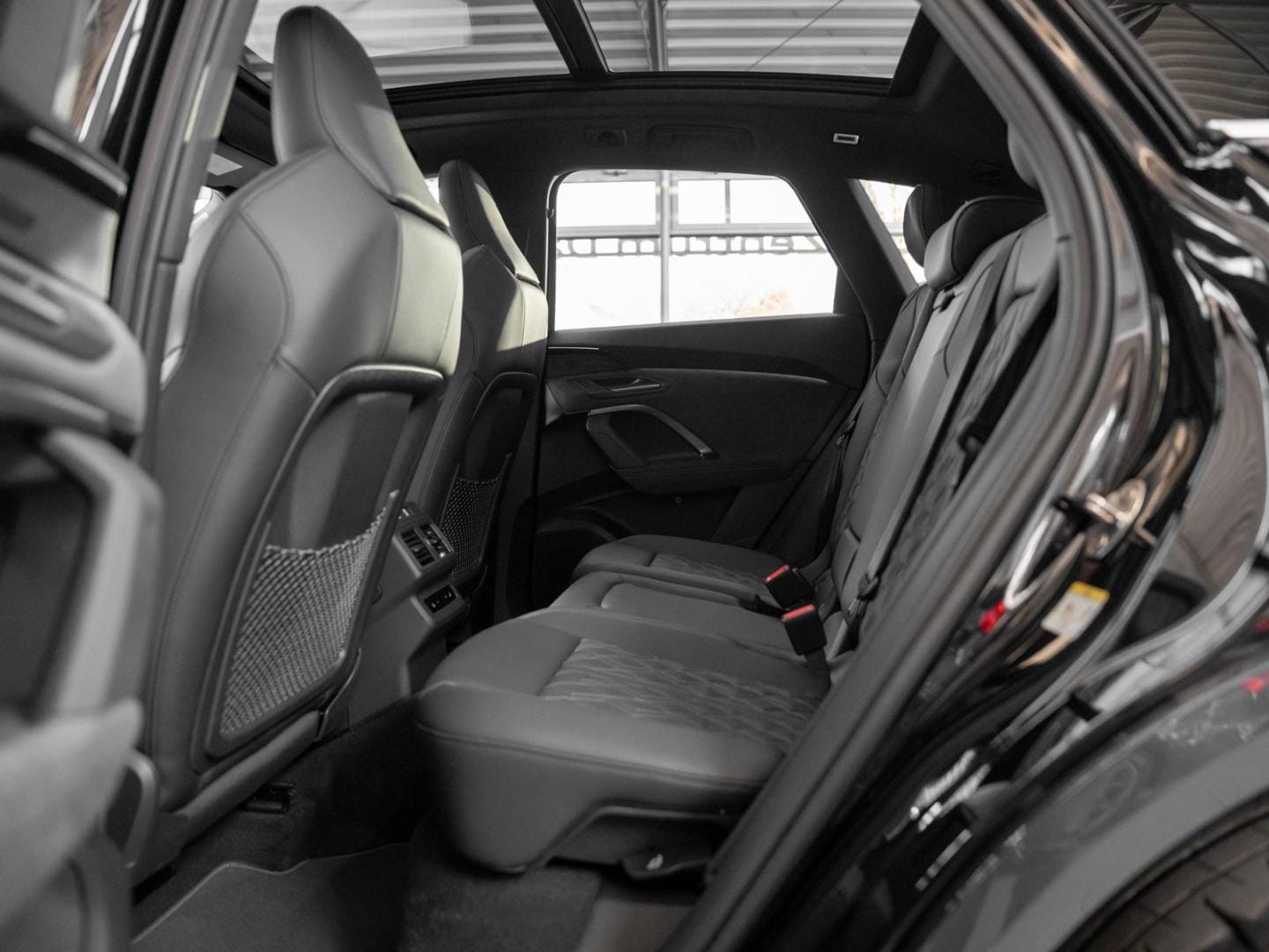 Bild über Audi SQ5 SUV TFSI 270 kW S tronic - für weitere Informationen kontaktieren Sie den Audi Partner