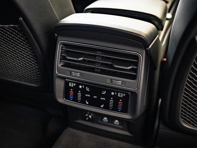 2024 Audi RS Q8 Base - Photo 39