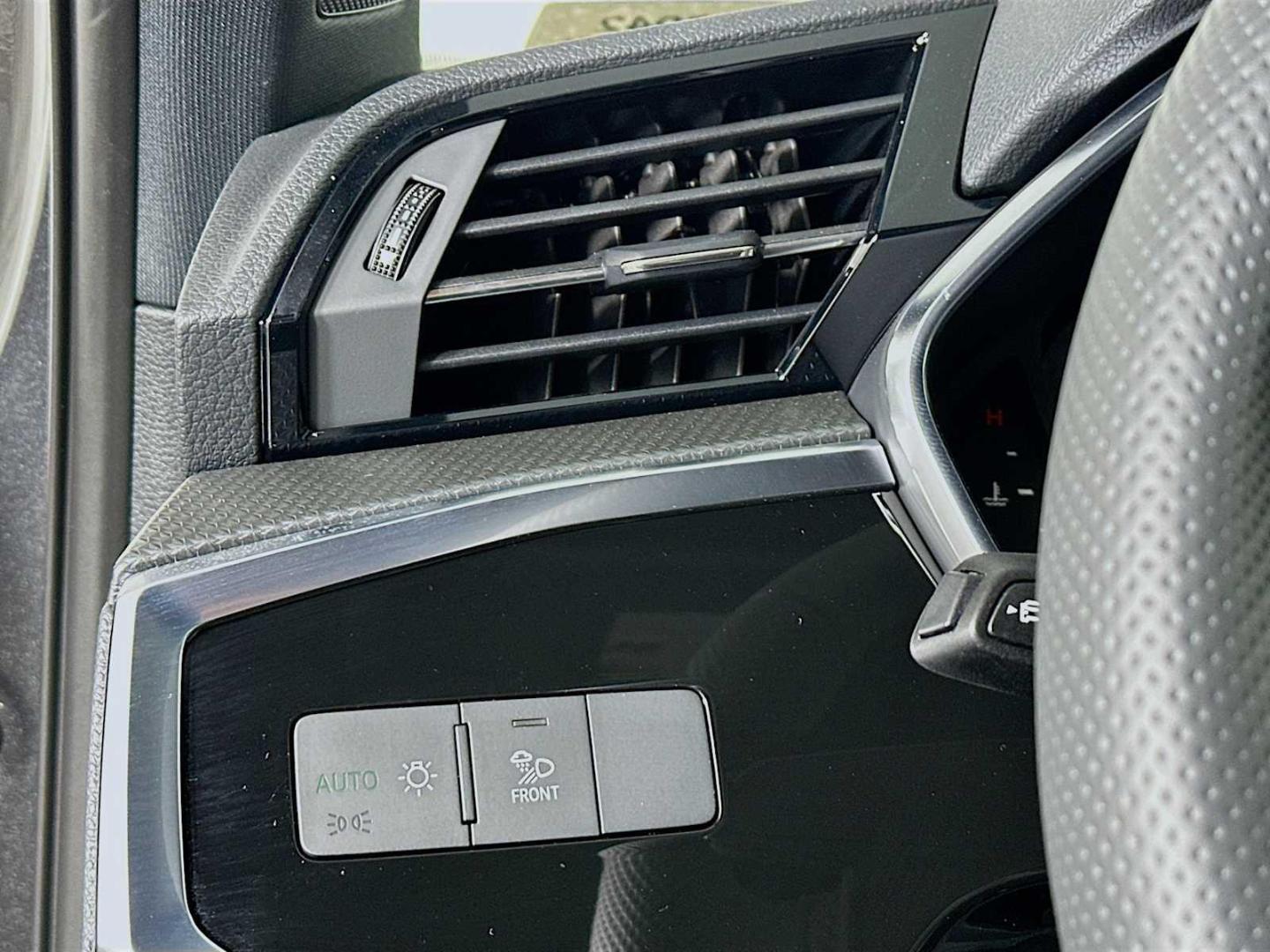 2025 Audi Q3 S Line Premium Plus - Photo 10