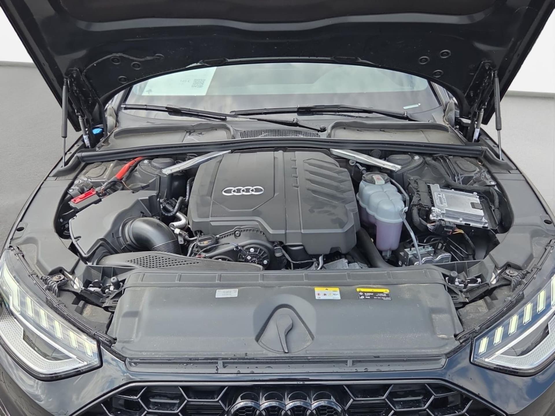 Audi A4 Avant S line