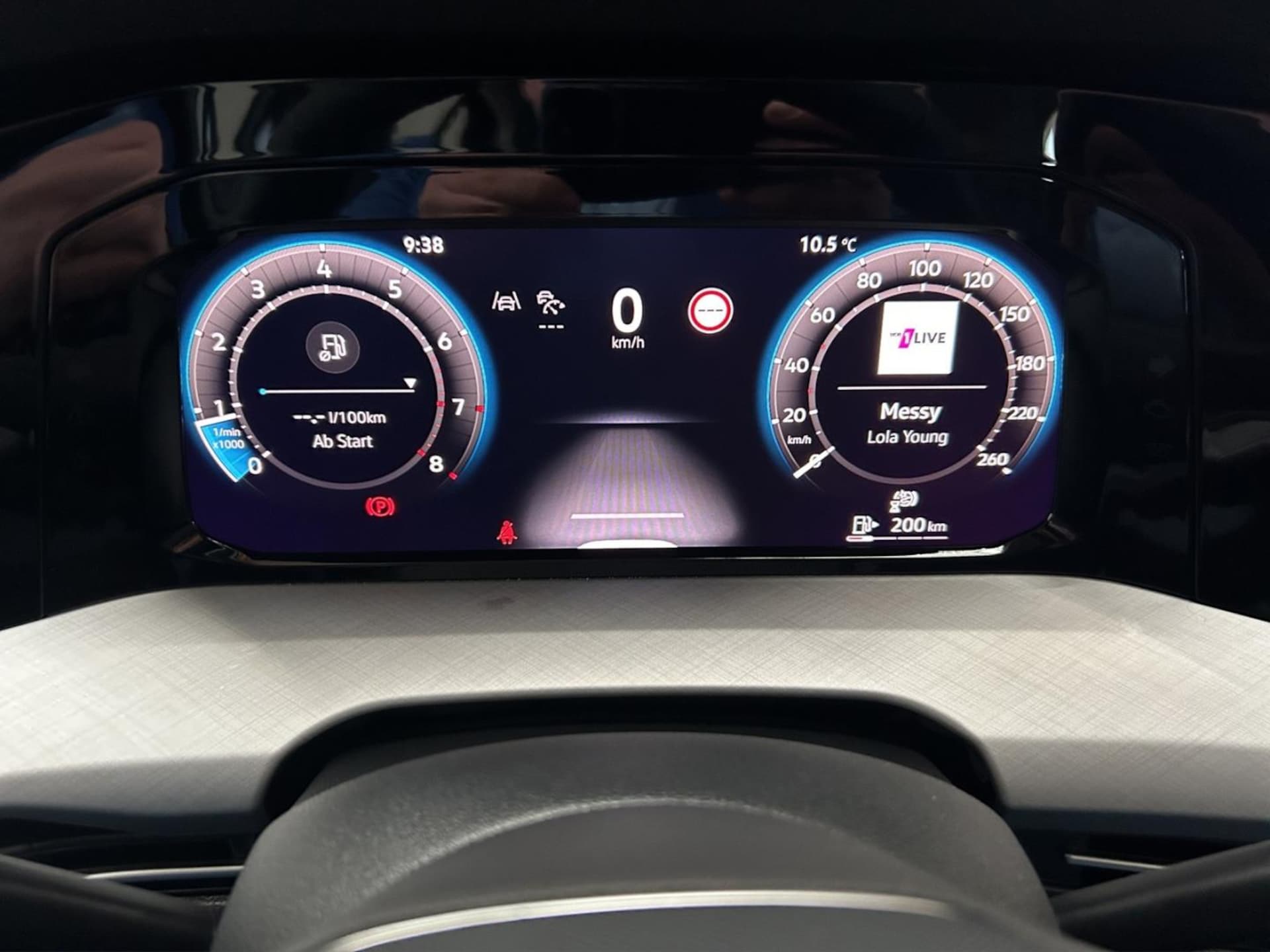Volkswagen Golf Life