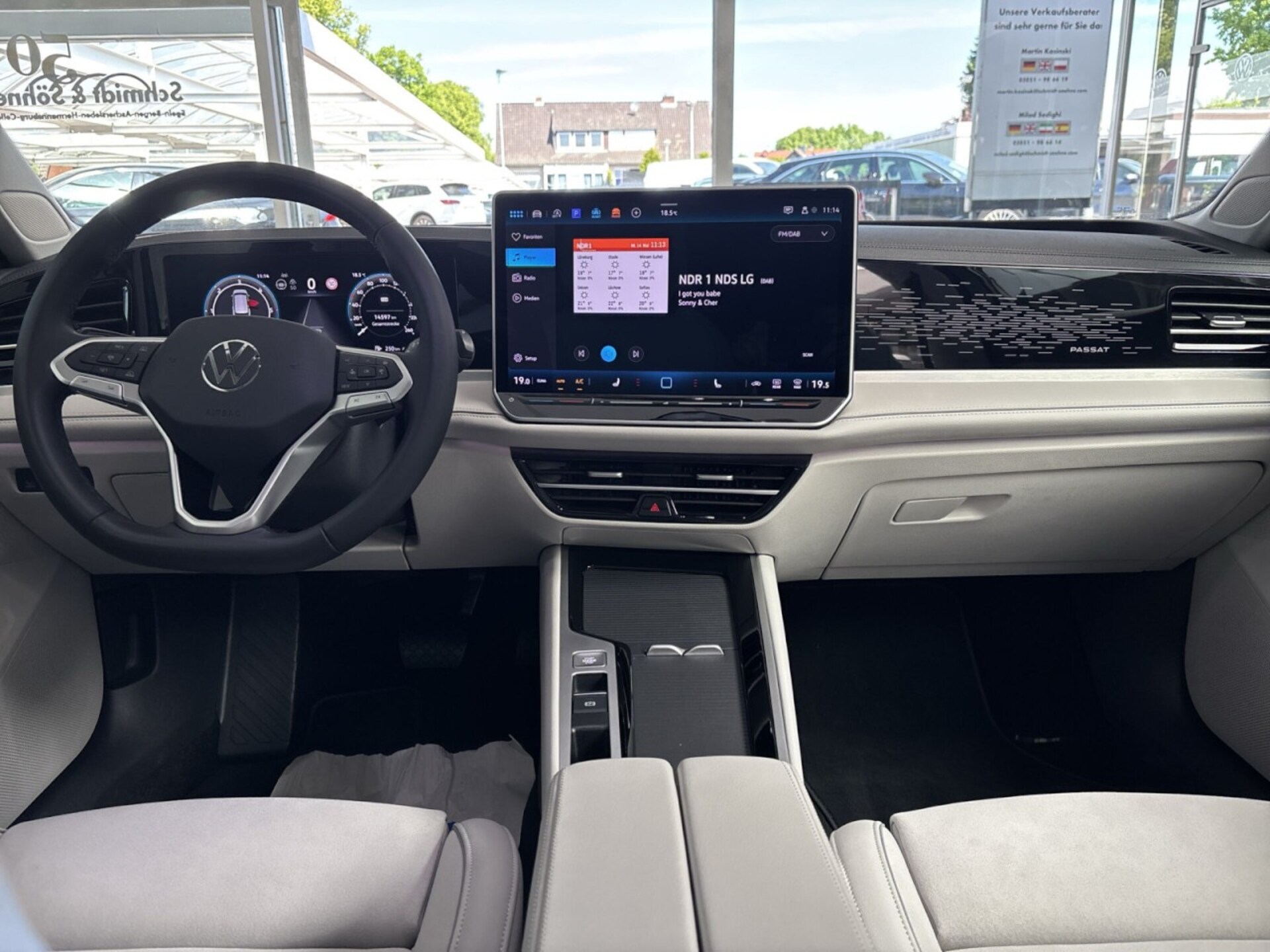 Volkswagen Passat Elegance