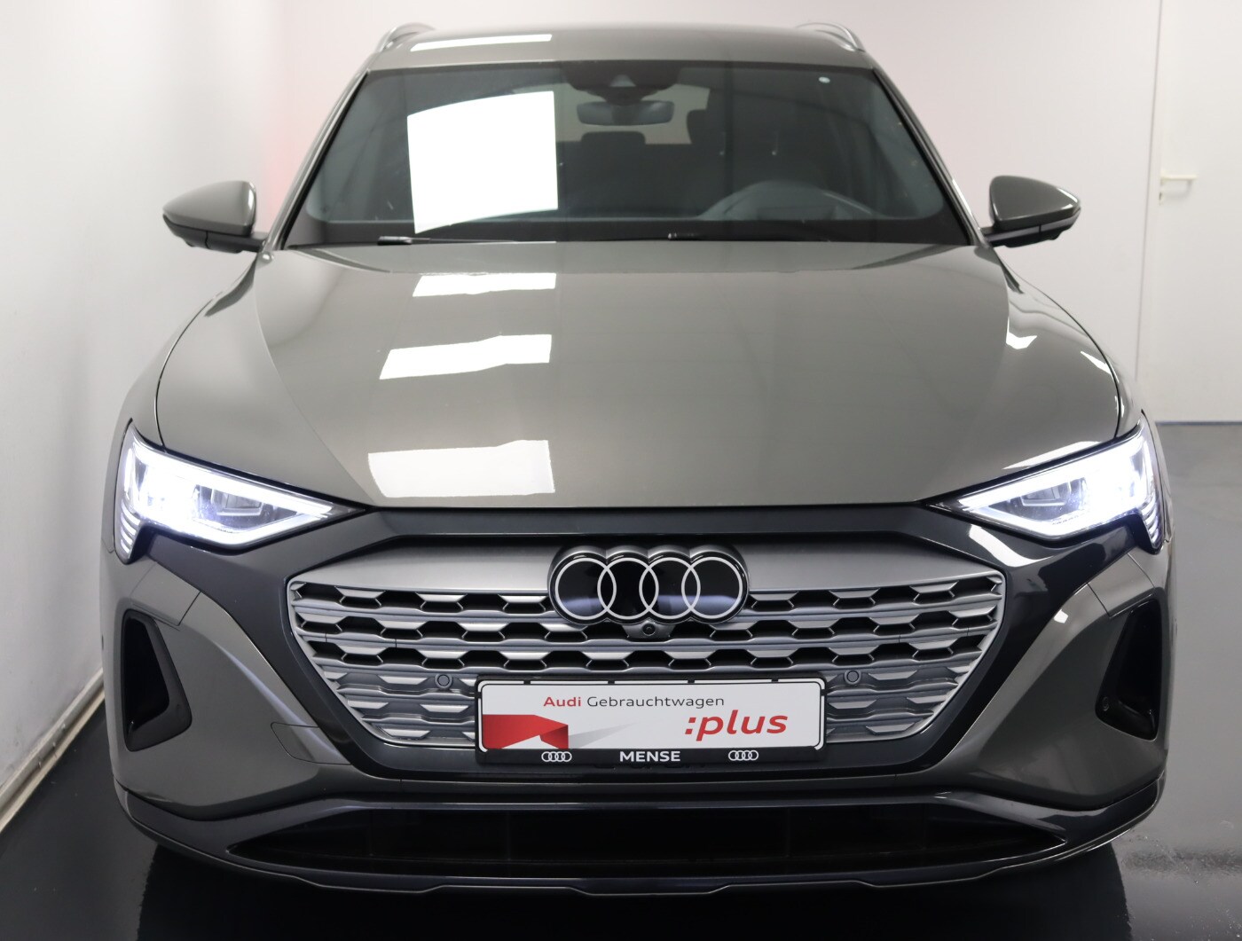 Image about Audi Q8 e-tron advanced 55 e-tron quattro