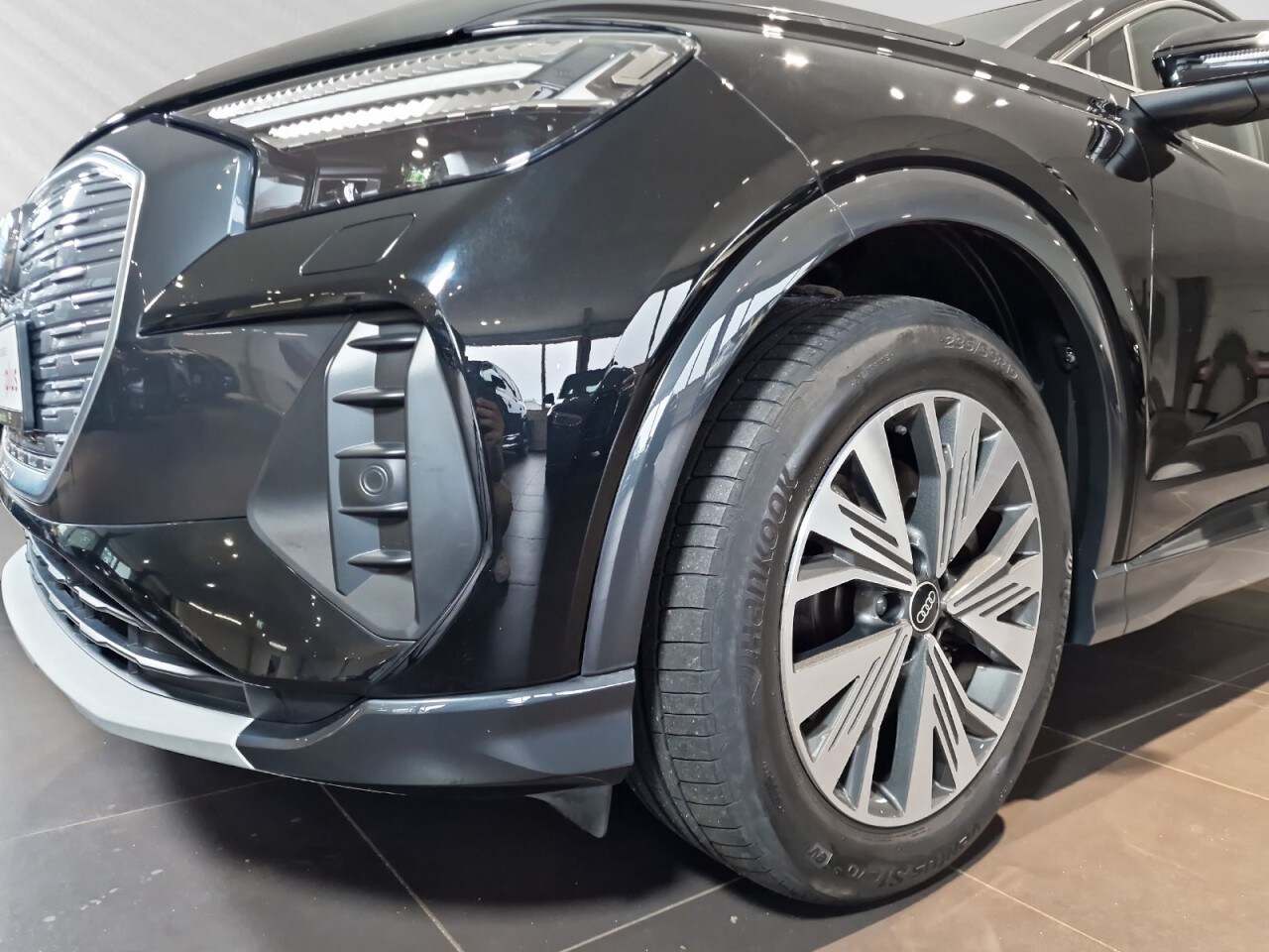 Image about Audi Q4 Sportback e-tron 40 e-tron
