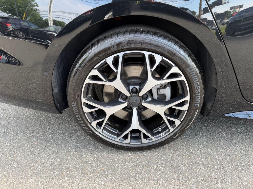 2026 Audi A6 Premium Plus - Photo 10