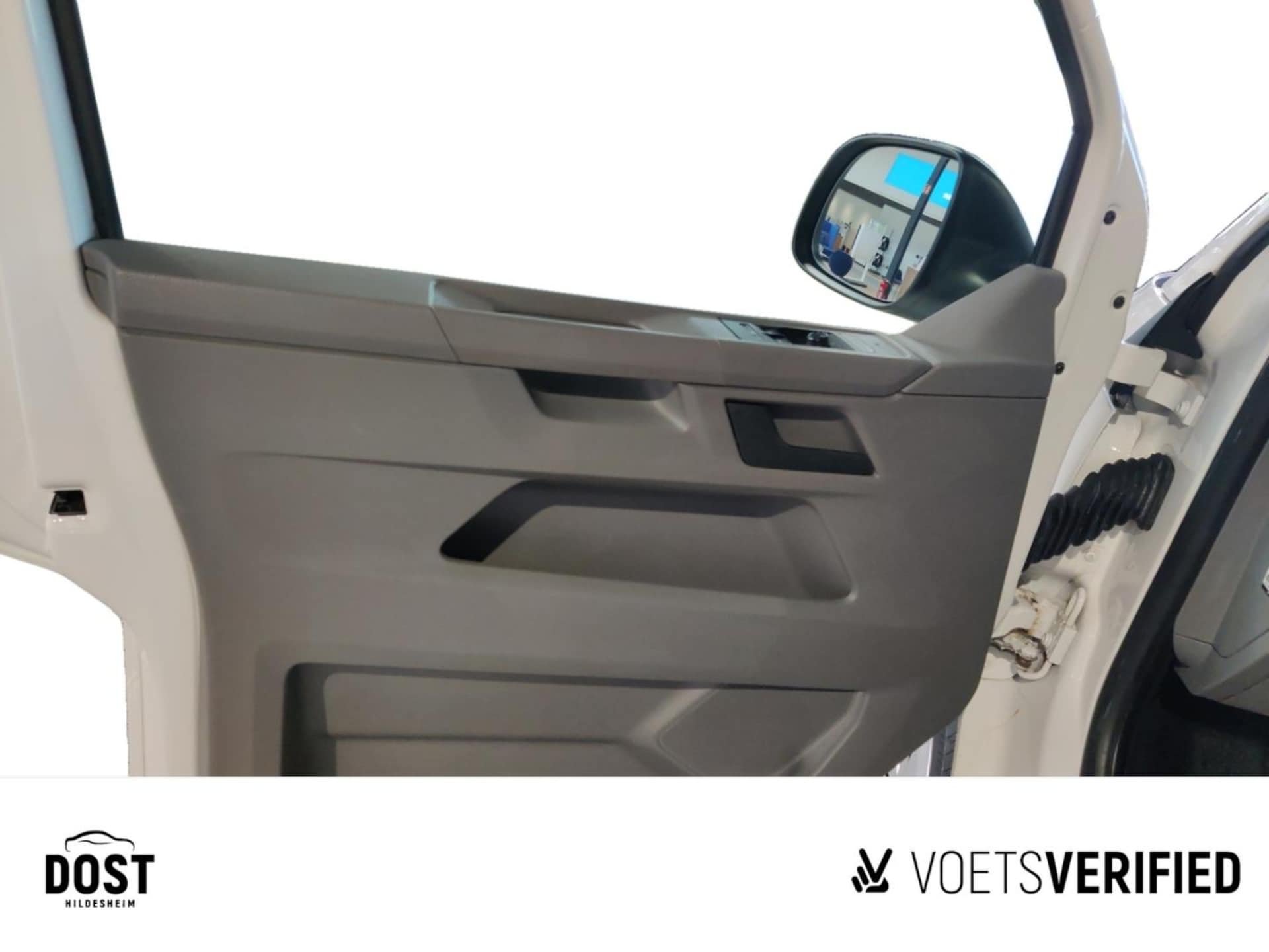 Volkswagen T6.1 Transporter Kasten langer Radstand