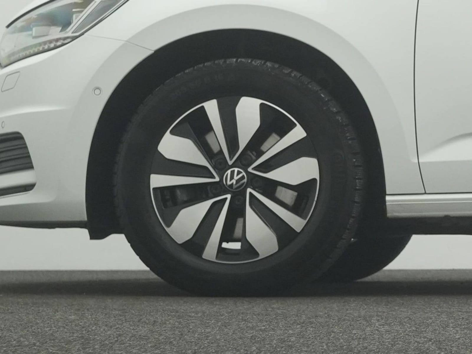 Volkswagen Touran – Bild 23
